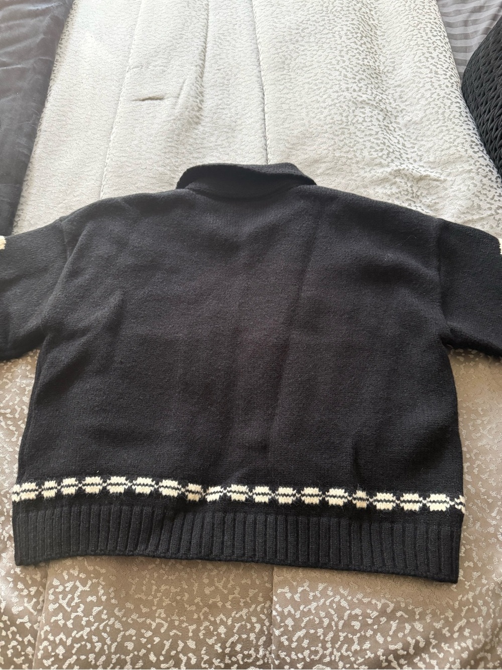 Commense Double-Zip Pockets Lapel Cardigan - Picture 12 of 14